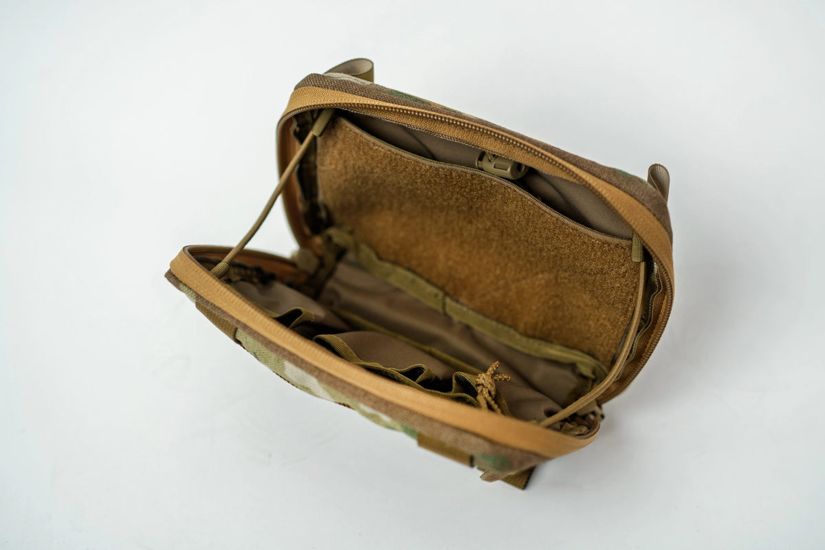 Admin Pouch — Kompaktowa kieszeń administracyjna
